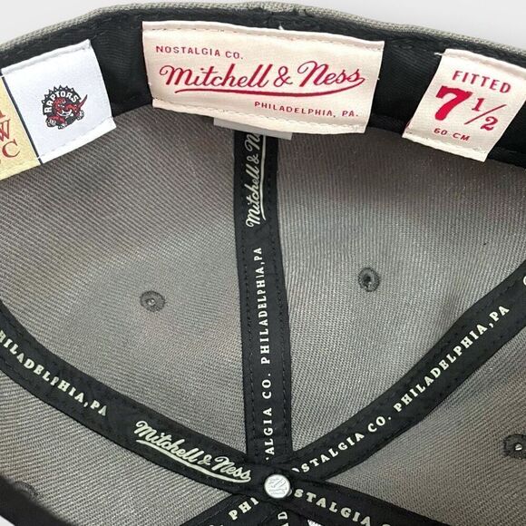 Toronto Raptors Mitchell & Ness NBA From Dusk HWC Fitted Hat Mens size 7 1/2 New - Picture 9 of 12